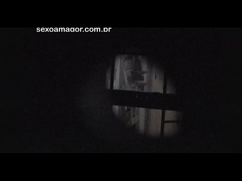 ❤️ 블론디는 중공 벽돌 뒤에 숨겨진 이웃 뱃사공에 의해 비밀리에 비디오에 녹화됩니다. ❌ 포르노 ko.porno-flix.ru에서 ❌️❤